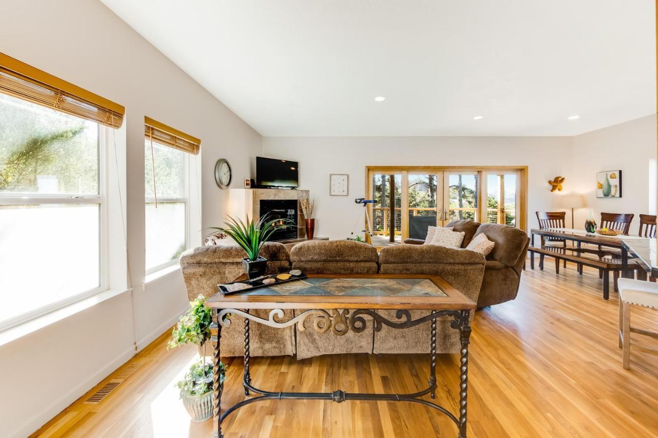 Yaquina Lighthouse View Beach Home 뉴포트 외부 사진